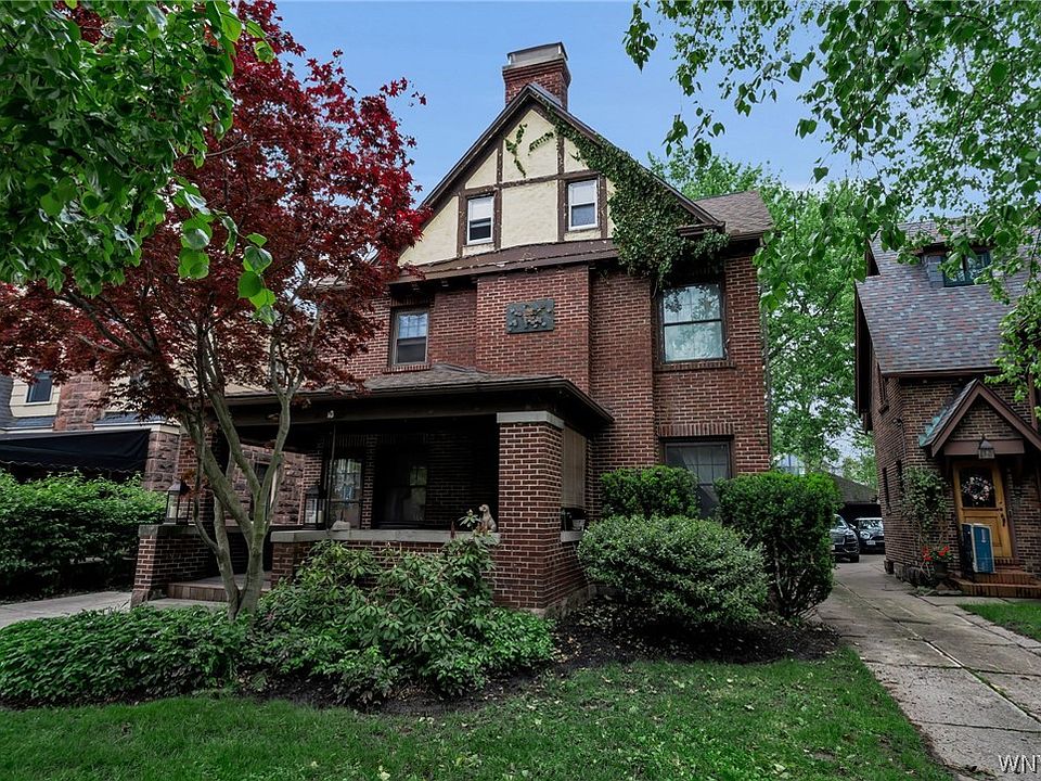 1st image of 120 North Dr
