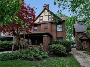 120 North Dr, Buffalo, NY 14216
