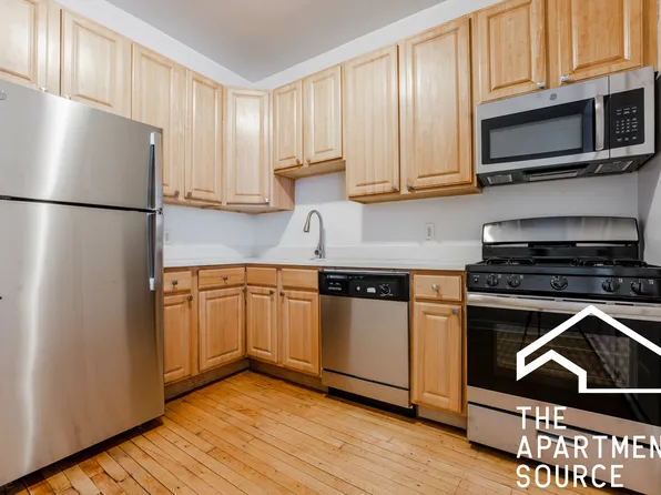 2453 N Spaulding Ave, Chicago, IL