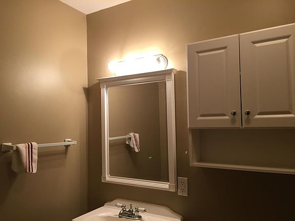 5th image of 6024 N Graceland Dr