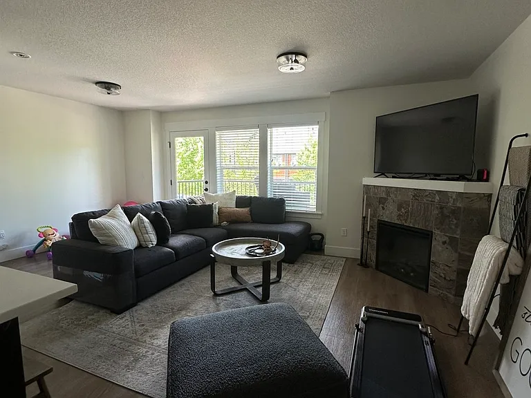 16806 Chula Vista Ave — Photo 3