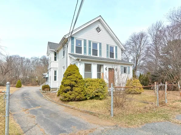 717 Somerset Ave, Taunton, MA 02780