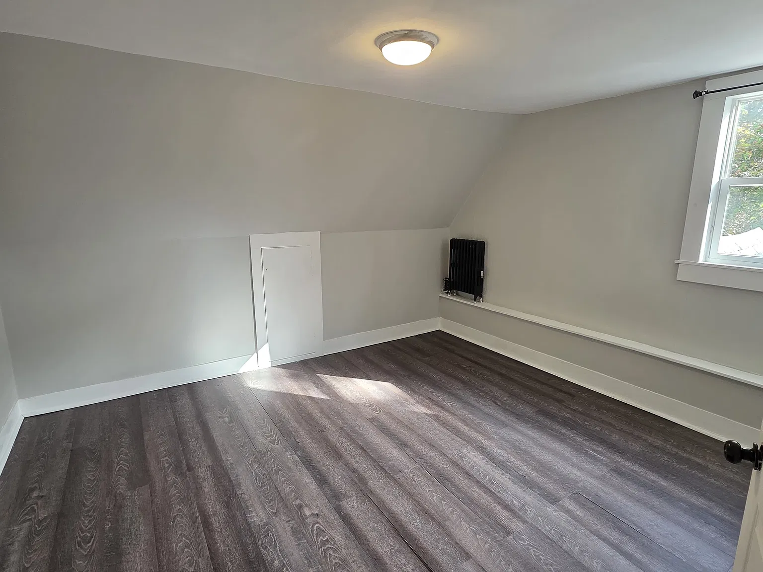 2 bed, $1,200 — Photo 3