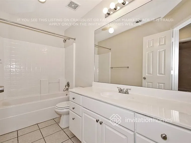 11732 Latania Ln — Photo 16