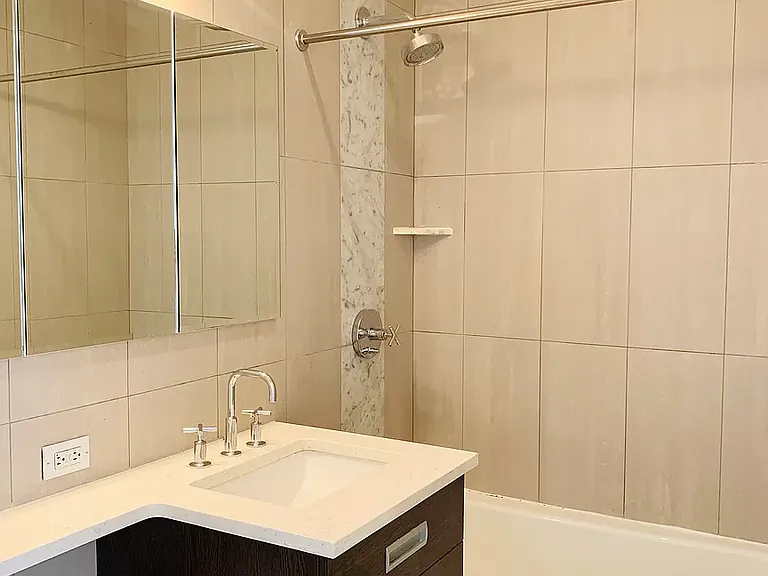 229 W 60th St #14-D — Photo 5
