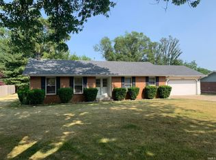 57050 Butternut Rd, South Bend, IN 46619