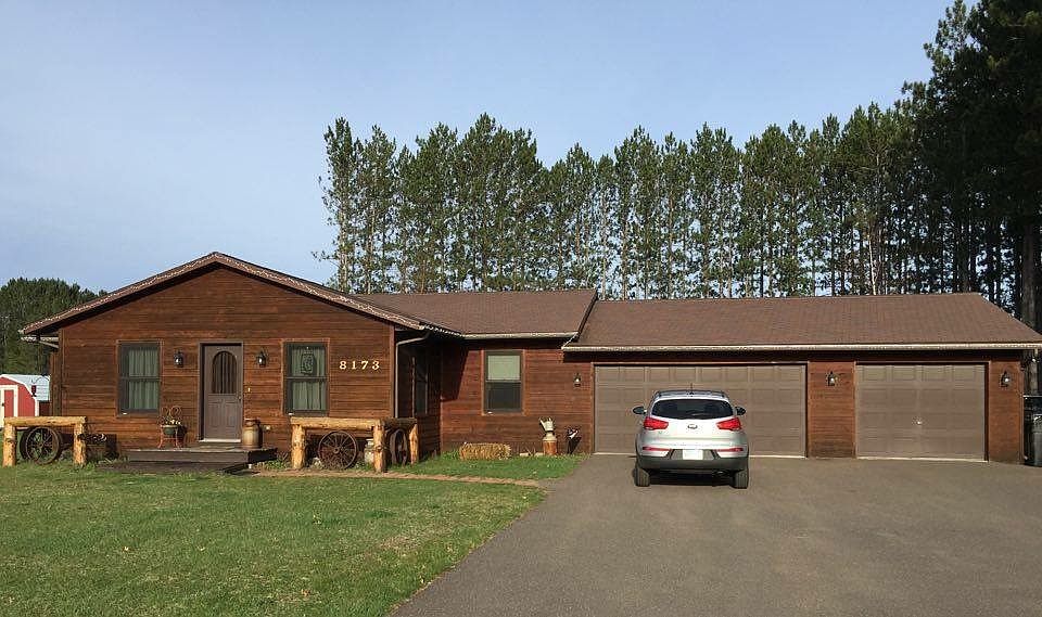 Full view front of house