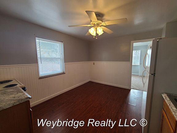 4th image of 2291 Townhill Dr #2