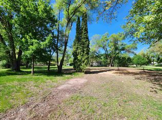 409 S Miller St, Oxford, WI 53952