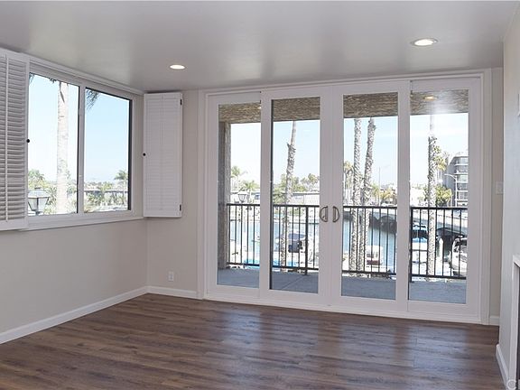 5th image of 201 Bay Shore Ave Unit 210