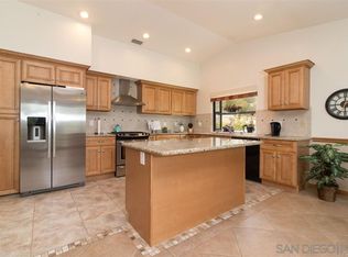 16445 Daza Dr, Ramona, CA 92065