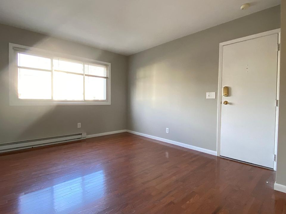 101 E Cecil St Springfield OH Zillow