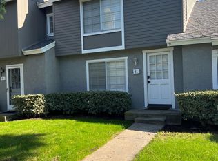 41 Fox Holw #30, Irvine, CA 92614