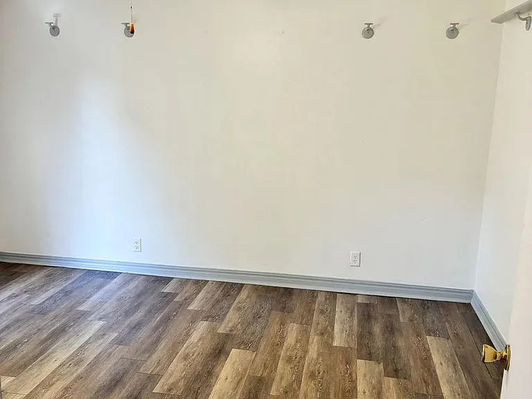 5212 S Columbia Pl — Photo 18