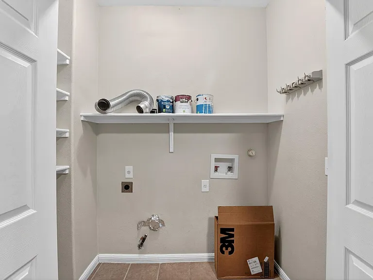 5625 Signal Point — Photo 28