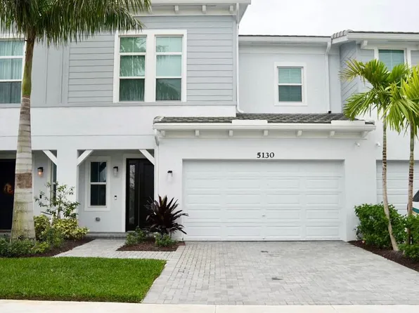 5130 Willow Creek Dr, Loxahatchee, FL 33470