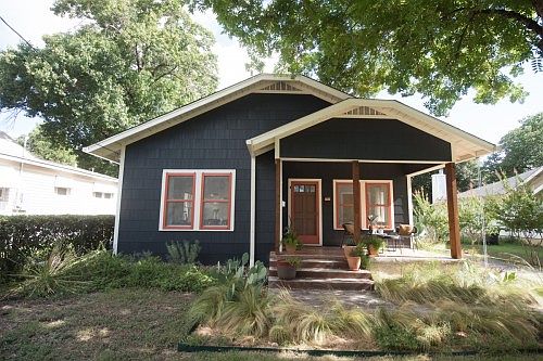 2nd image of 465 E Magnolia Ave