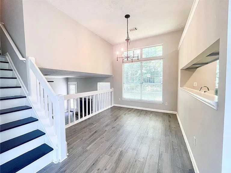 10680 Mortons Xing — Photo 6