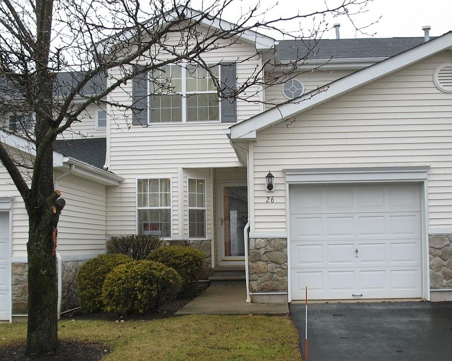 1st image of 26 Lakeview Dr #2214