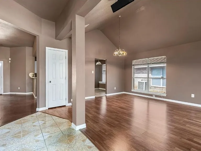 2713 Wild Grove Ln — Photo 24