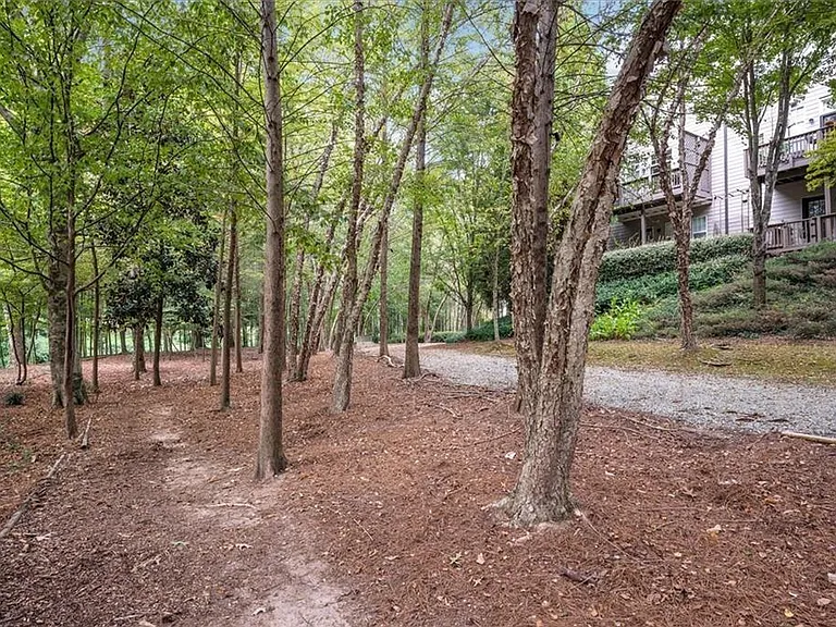 1615 Rivers Edge Trl NE — Photo 23