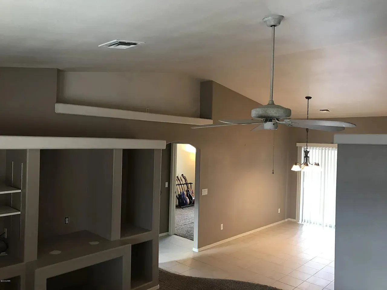 1541 Brodie Dr — Photo 4