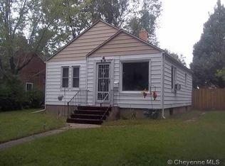 818 W 1st Ave, Cheyenne, WY 82001