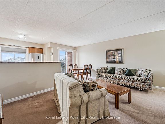 4th image of 415 Grange Rd #306