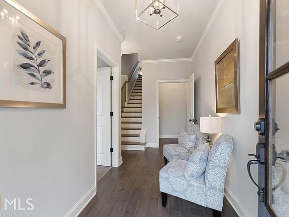 4th image of 1208 Stone Castle Cir SE
