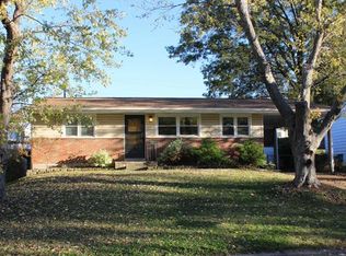 10536 Fabick Dr, Saint Louis, MO