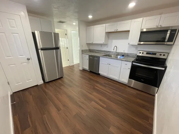 2202 E Hugo Ave, Salt Lake City, UT 84117