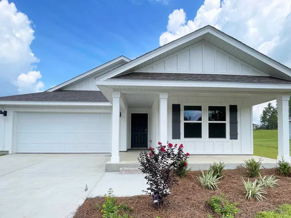 6730 Cambrian Rdg, Laurel Hill, FL 32567