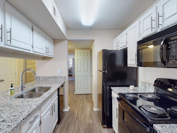 Civic Center West Apartments | 4740 Highway 51 N, Southaven, MS