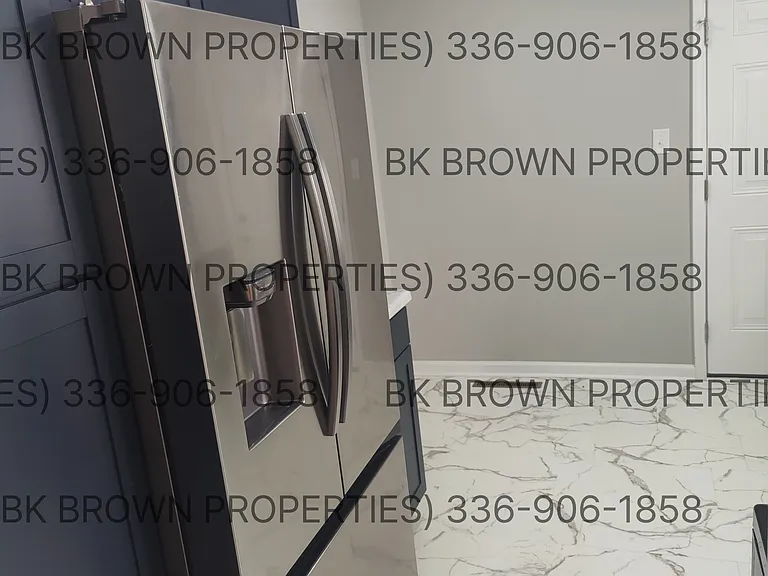 2115 Friends Ave — Photo 5