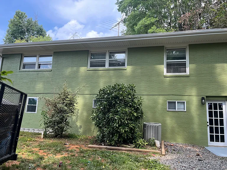 2130 Ashley Loop — Photo 15