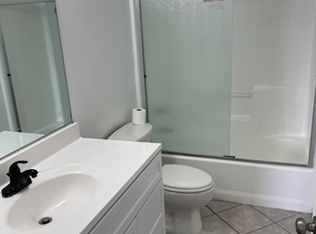 715 Crane St, Bakersfield, CA