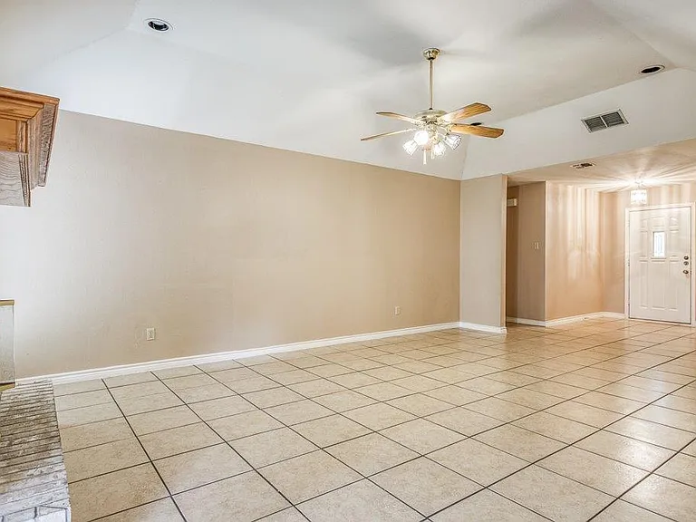 2322 Willow Dr — Photo 20