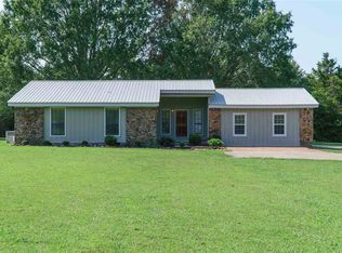 521 Liberty Claybrook Rd, Beech bluff, TN 38313