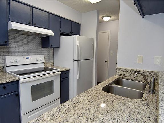 2nd image of 8635 Mallard Reserve Dr Unit 201