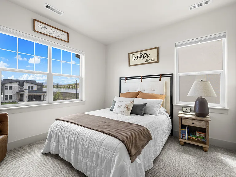 13905 N Malheur Pl — Photo 54