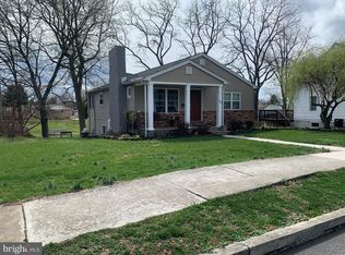 348 G St, Carlisle, PA 17013