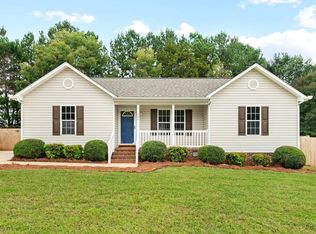 206 Edward Ct, Mebane, NC 27302