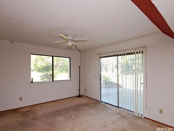 5th image of 7057 McDermott Dr