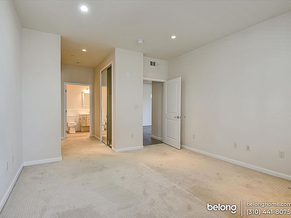 4th image of 1625 S Granville Ave #104