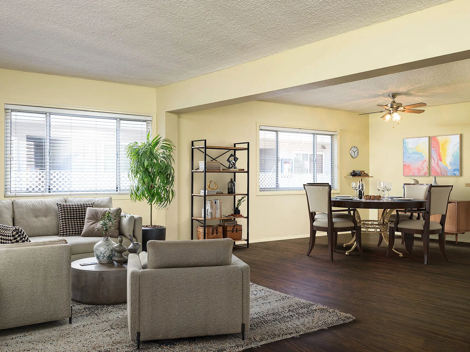 Martin Apartments — Photo 4