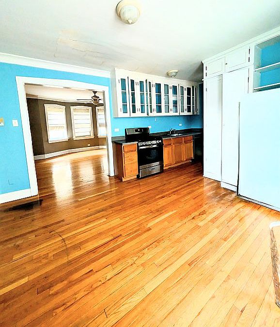 1st image of 425 Wisconsin Ave APT 2W