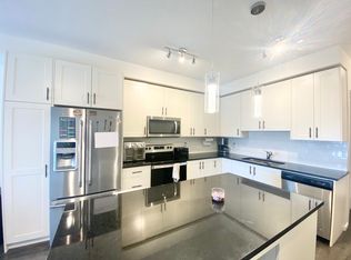 151 Legacy Main St SE #6416, Calgary, AB T2X 4A4