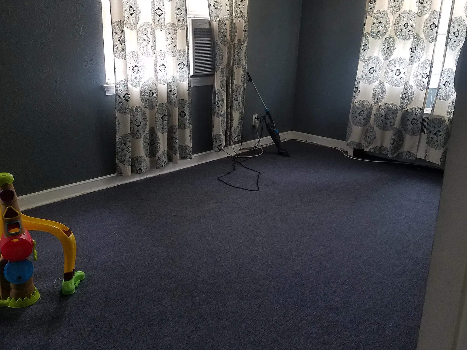 4061 Comly — Photo 4