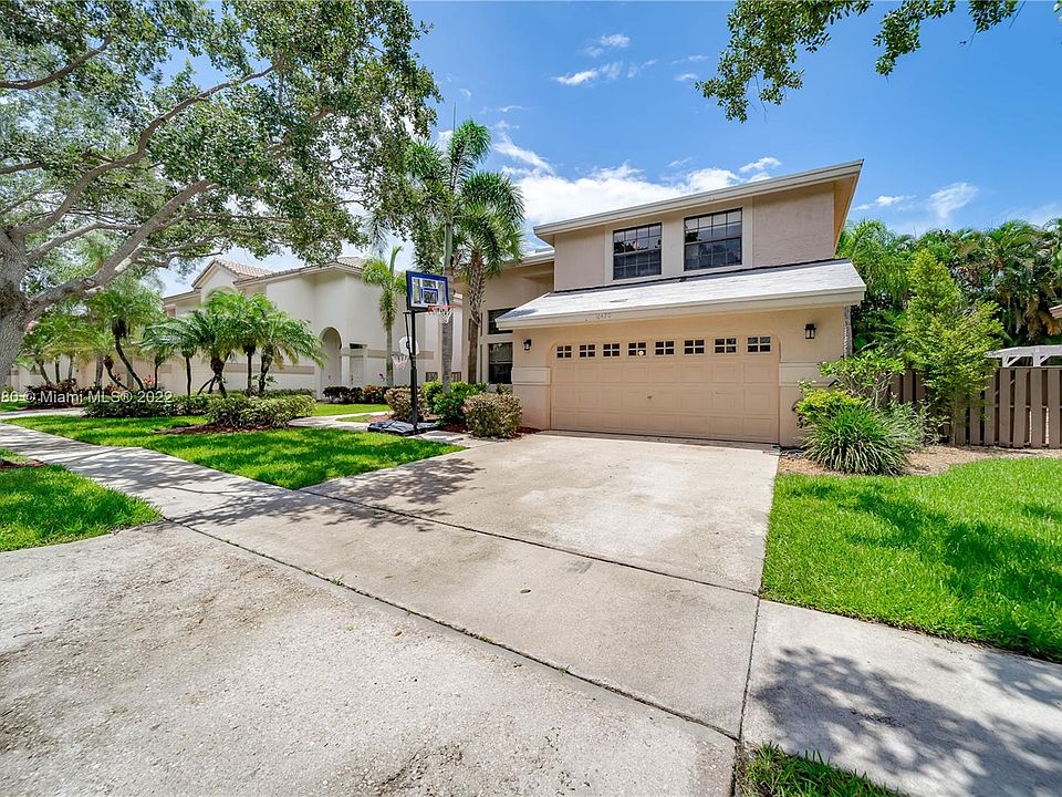 1st image of 10420 NW 12th Pl