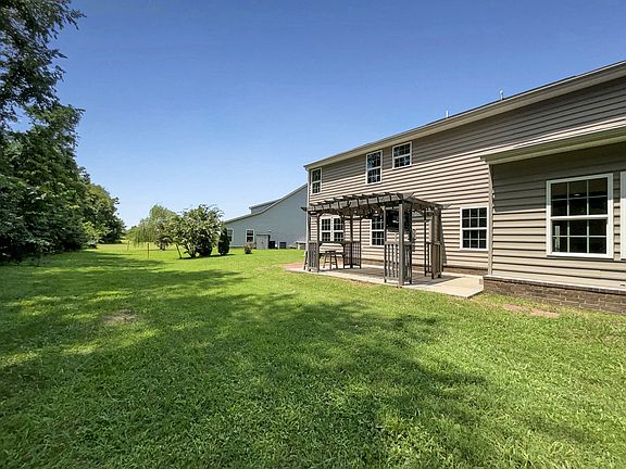 5th image of 1528 Oak Dr